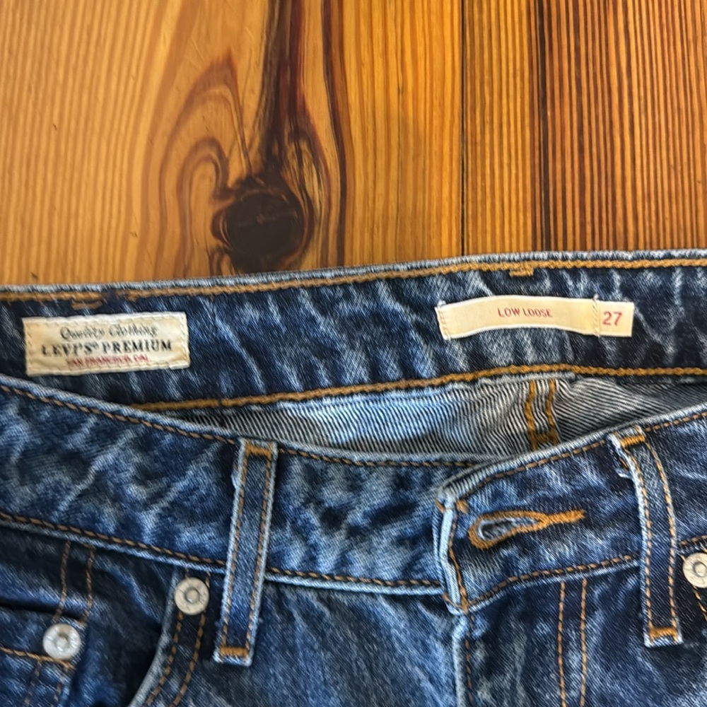 Levi’s low loose, size 27. - Picture 2 of 9